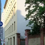 Courtyard * Βερολίνο