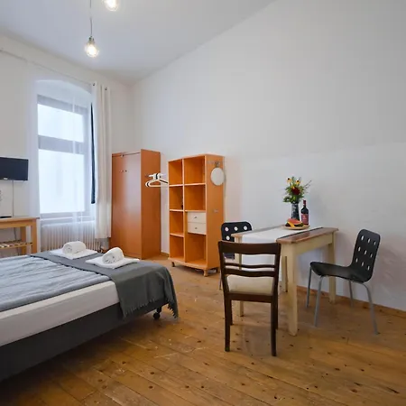 Courtyard Appartement *